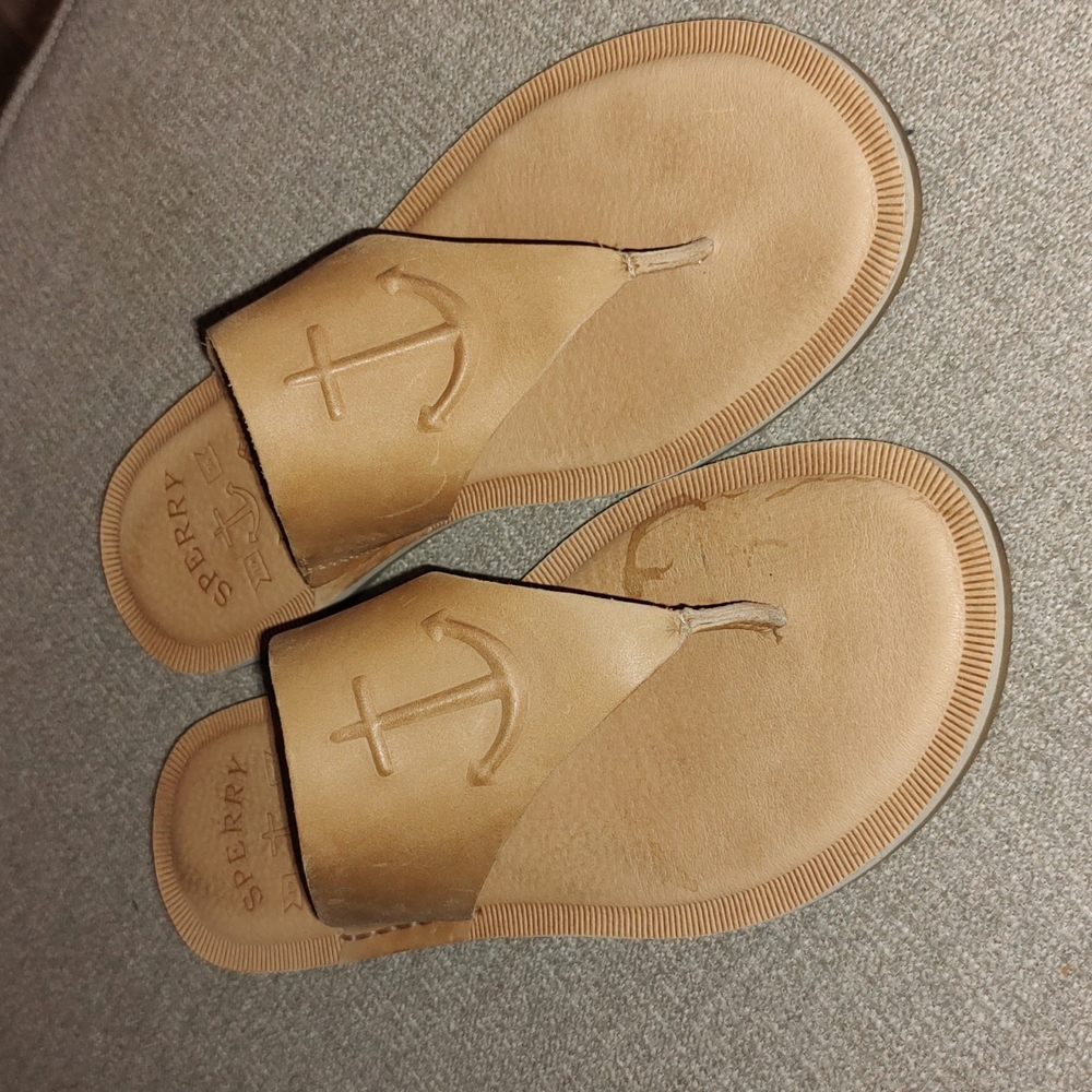 Sperry sandals